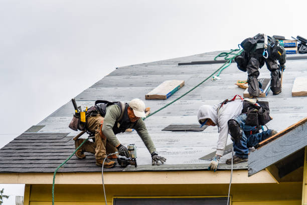 Professional Gutter Installation technician working in Carey, OH